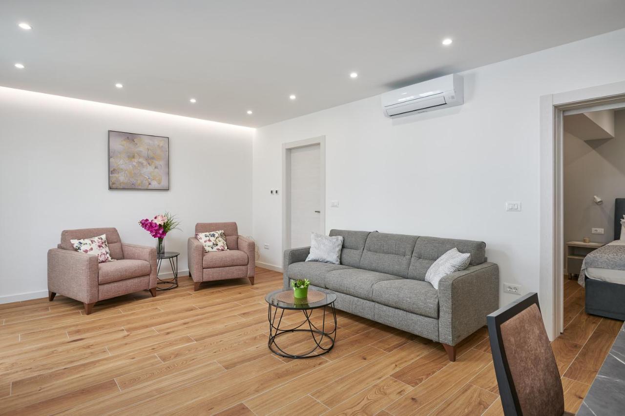 Newly Renovated Apt. Near To Entrance To Old Town Dubrovnik Eksteriør billede