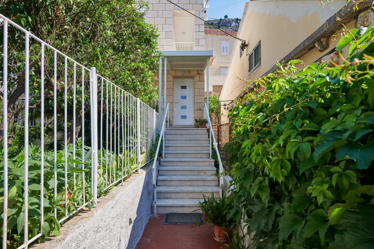 Newly Renovated Apt. Near To Entrance To Old Town Dubrovnik Eksteriør billede