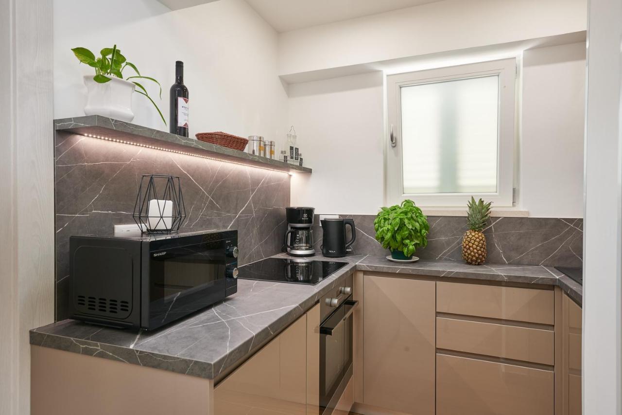 Newly Renovated Apt. Near To Entrance To Old Town Dubrovnik Eksteriør billede